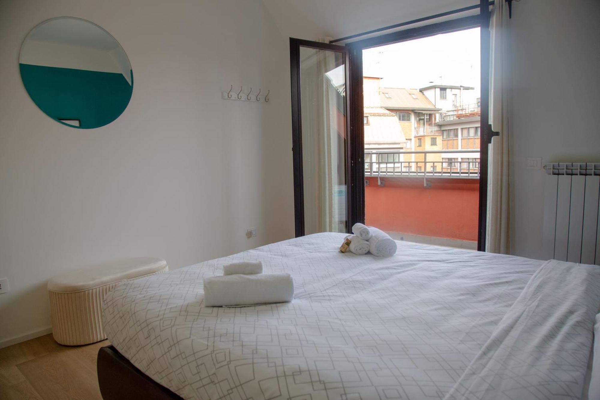 Appartement The Loft Above - Comfort E Stile A 5m Dalla Metro M2 Lambrate